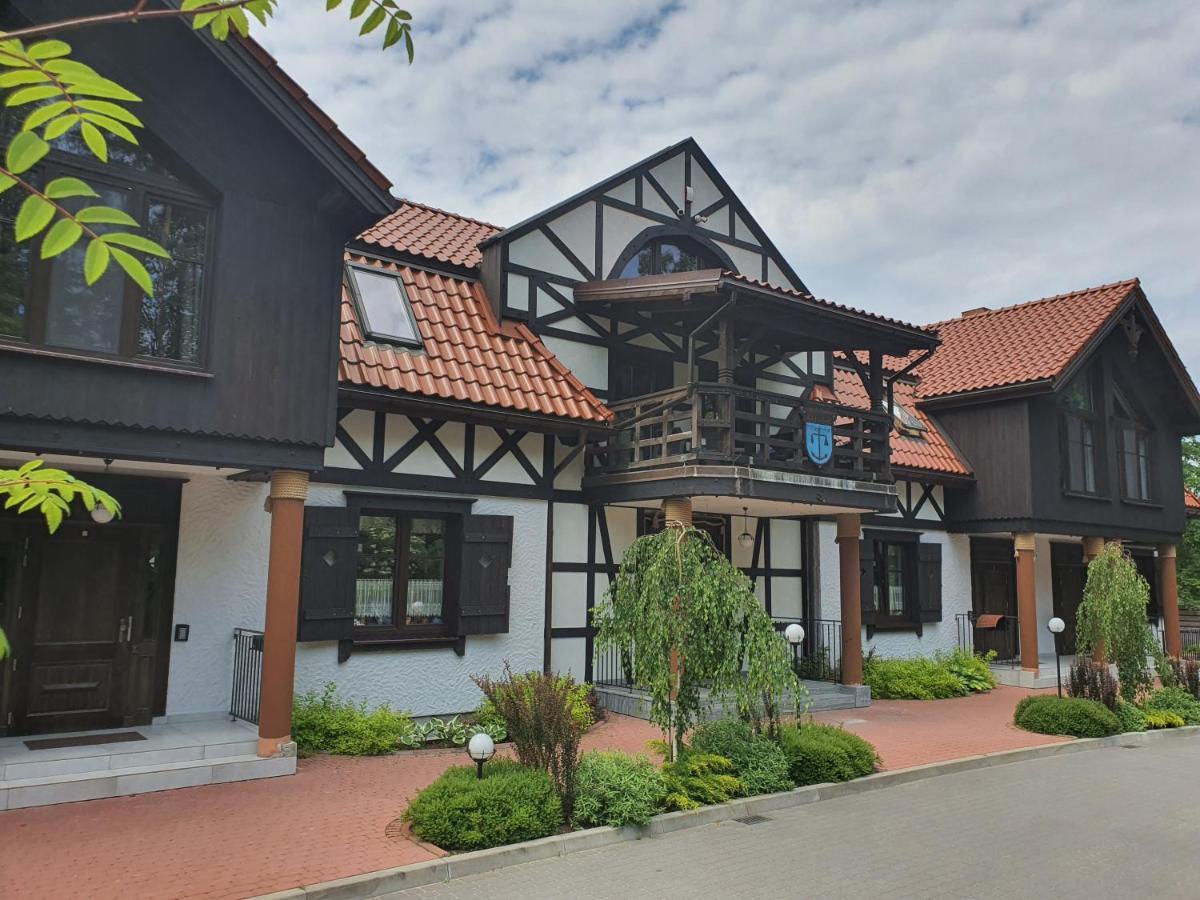 Апартаменти Dwor U Papuga Руцяне-Ніда Екстер'єр фото